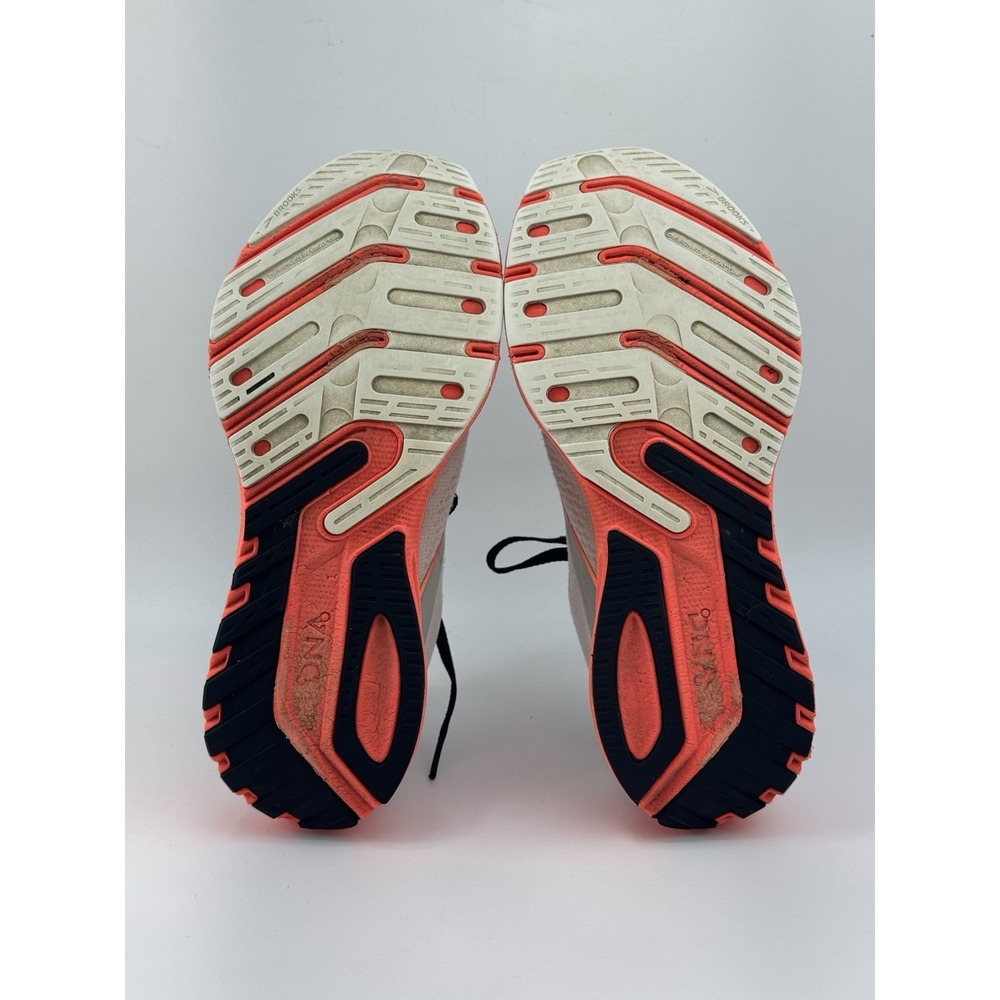 Brooks Launch 10 Women's White Firery Coral Running 1203981B410 Size 8 B - Picture 9 of 10